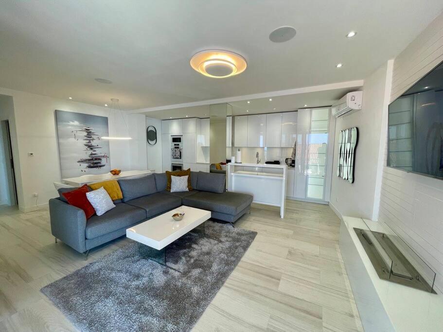 Modern 2Bdrm Apt Luxeview4- Seaview Dubrovnik Exterior photo